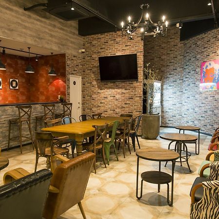 Hostel Viaggio Осака Екстер'єр фото